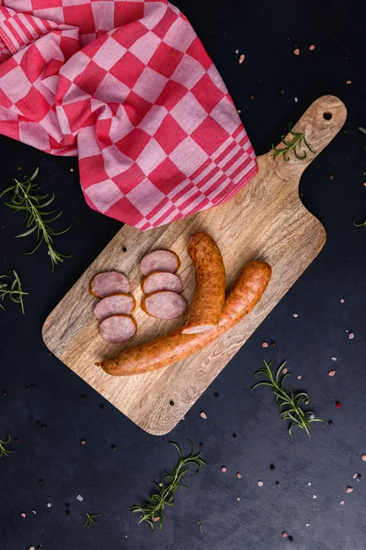 Kiełbasa czosnkowa grillowa – Ubojnia drobiu Piórkowscy